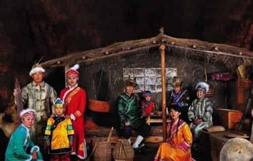 赫哲族人流行什么文化，赫哲族的萨满文化