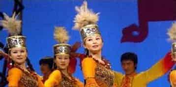 乌孜别克族舞蹈，乌孜别克族特色舞蹈有哪些