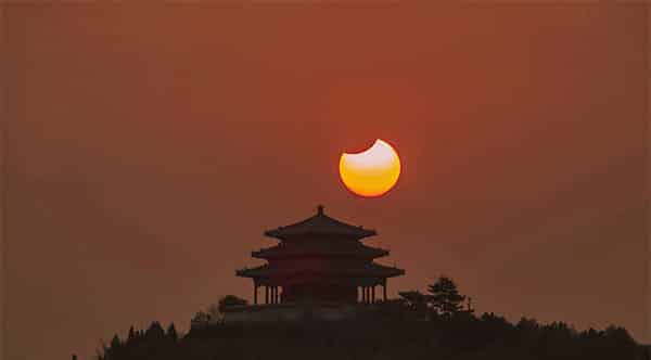 寻找太阳